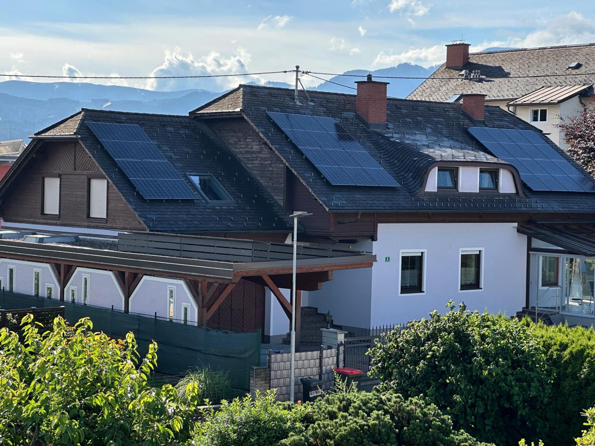 Villa Racing - Privatzimmer In Spielberg Spielberg Bei Knittelfeld Exterior foto